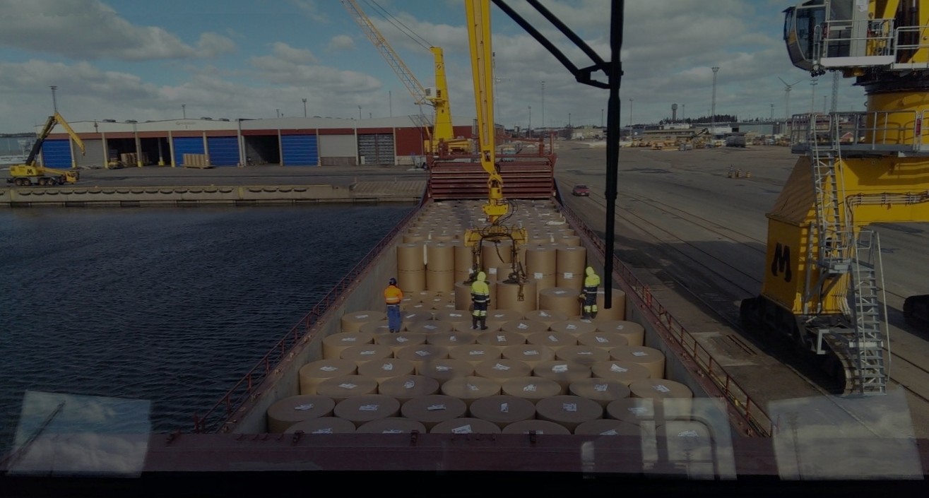 "Breakbulk Middle East cargo handling and logistics solutions